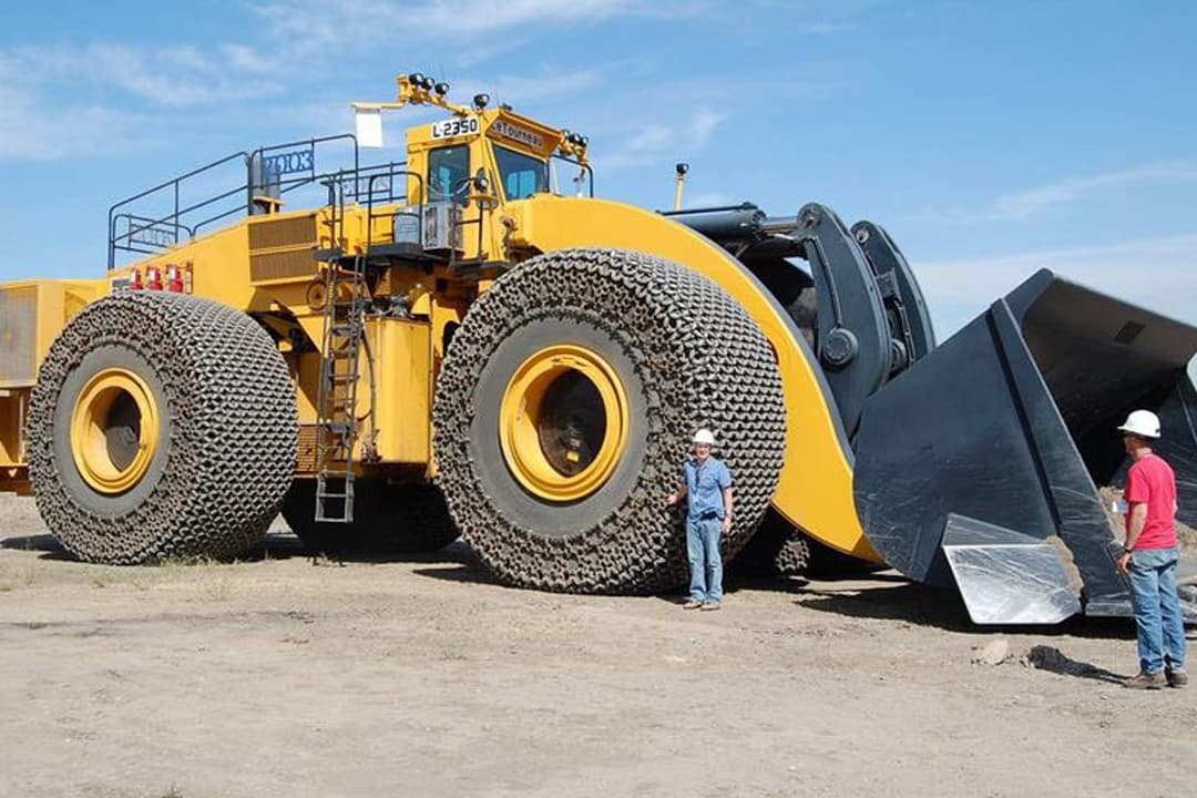 بزرگترین لودر جهان