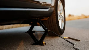 آموزش جامع تعویض لاستیک خودرو (جلو و عقب)